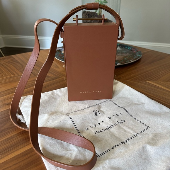 NAPPA DORI RADIO BAG STRUCTURED CROSSBODY SHOULDER BAG Tan - Picture 7 of 11